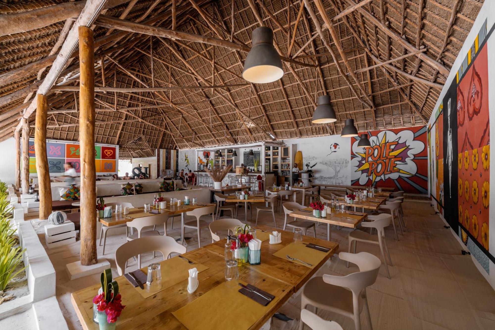 גאמביאני The Loop Beach Resort (Adults Only) מראה חיצוני תמונה